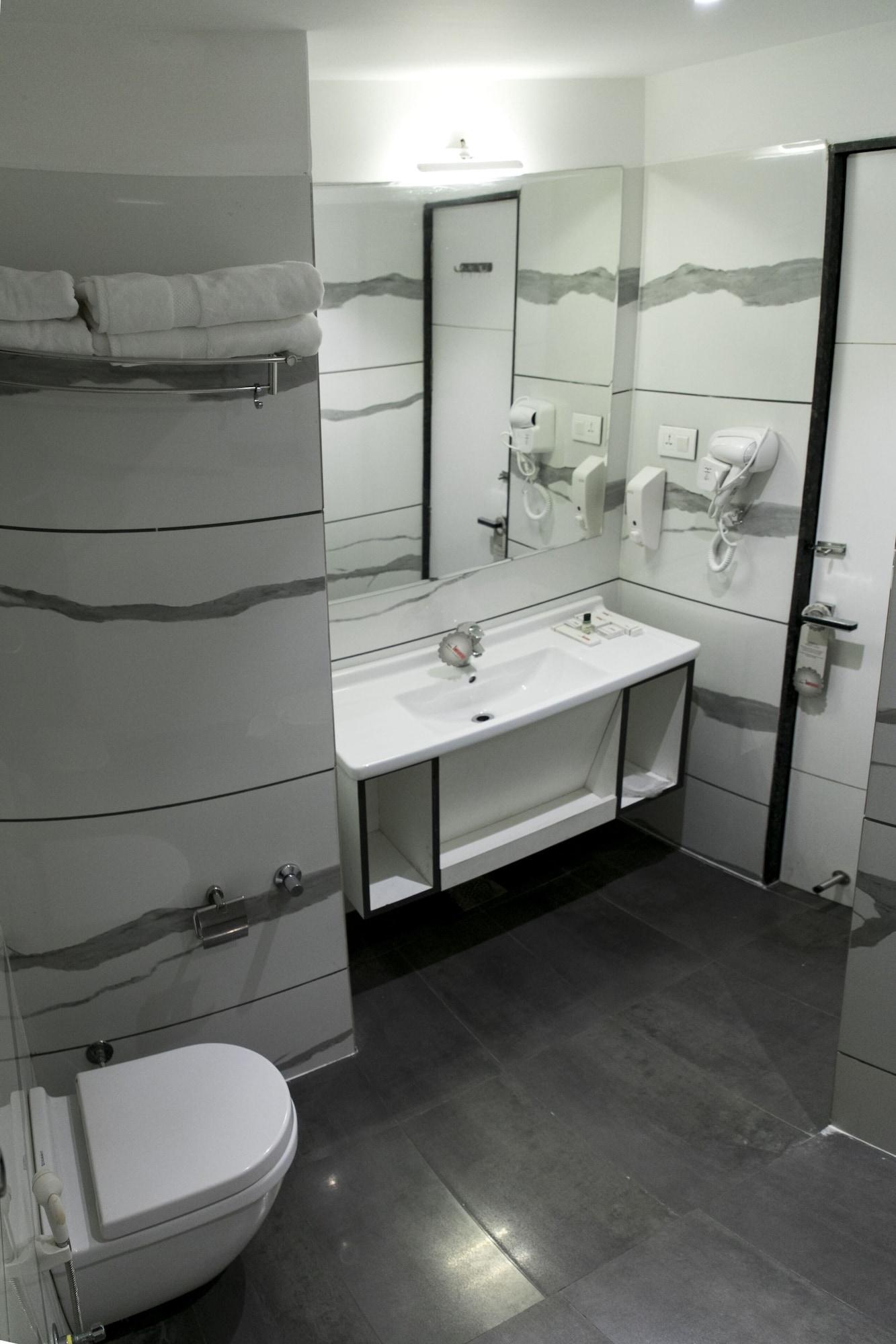 Hotel Imperial Grand 24/24