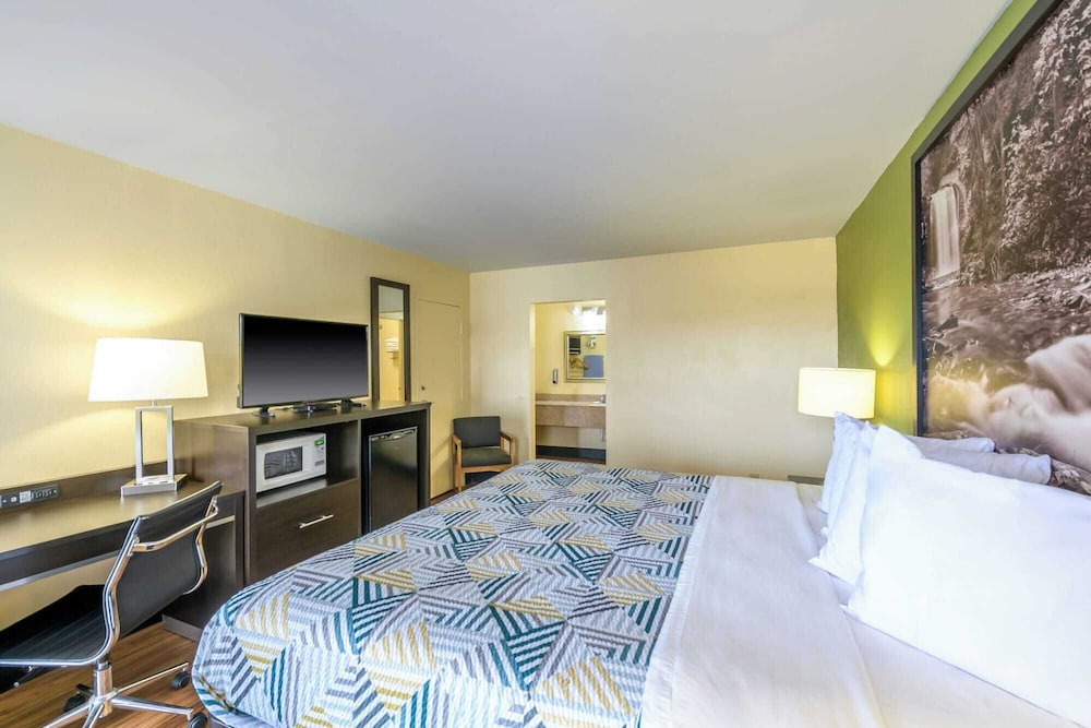 Motel6 Forsyth, GA – Tift College 30/38
