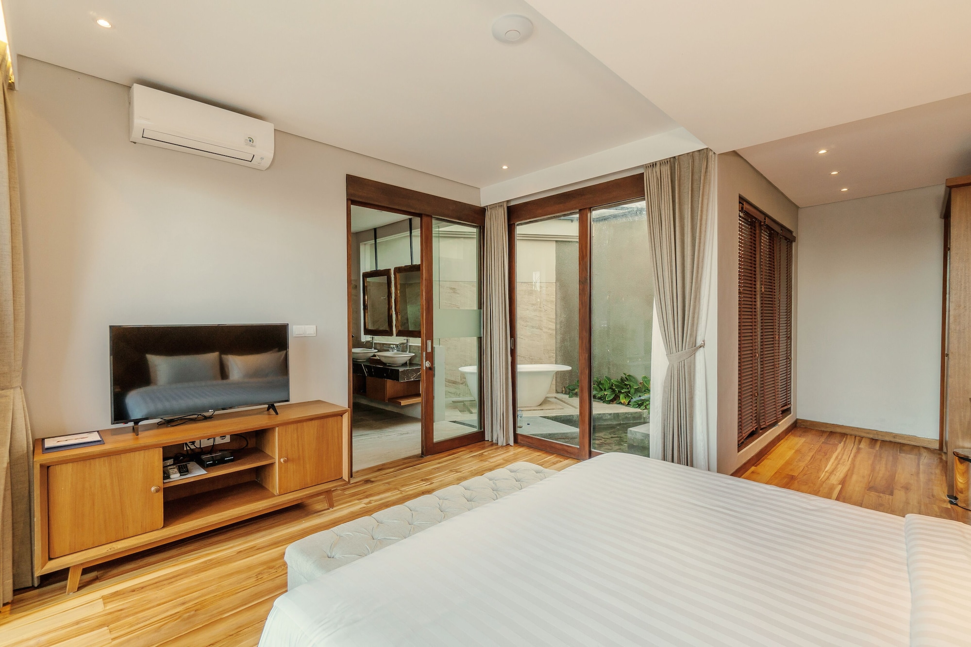 3 Bedrooms, Pool, Luxury, Villa, 2 King Beds, Single Bed, Ocean View، Kampi Villas by Premier Hospitality Asia 2/10