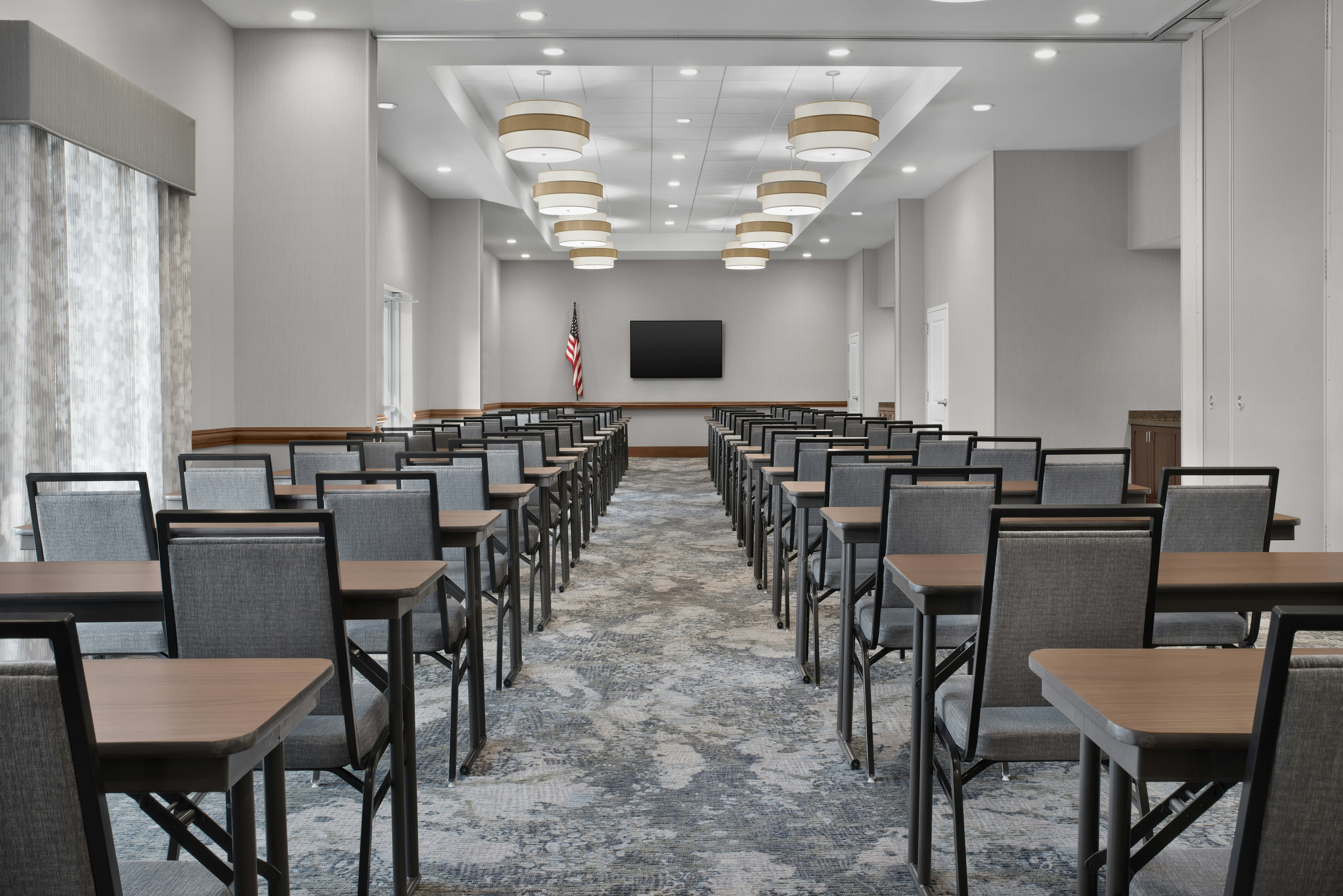 Hampton Inn and Suites Vero Beach Downtown 39/45