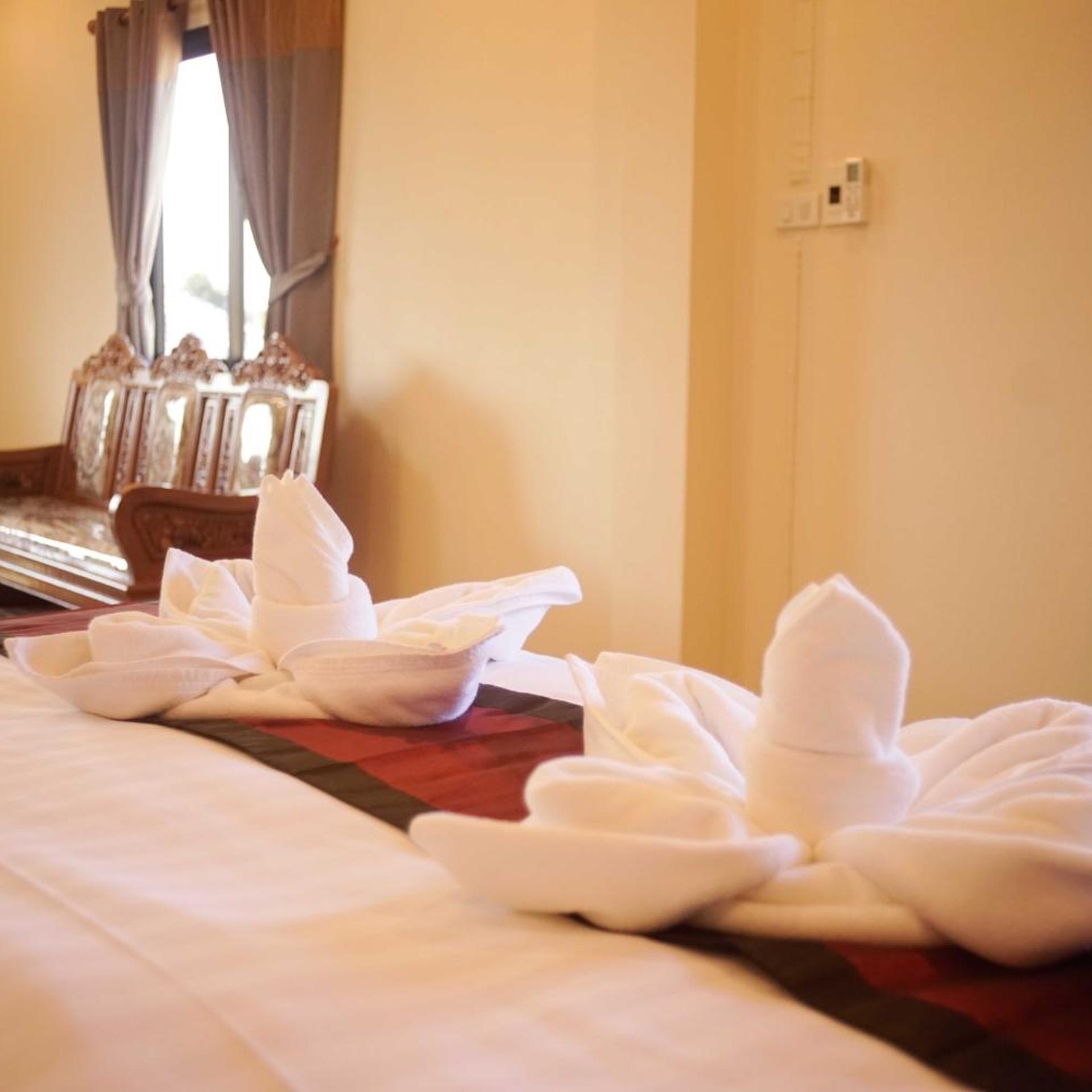 Nan Baankhun Hotel 23/58
