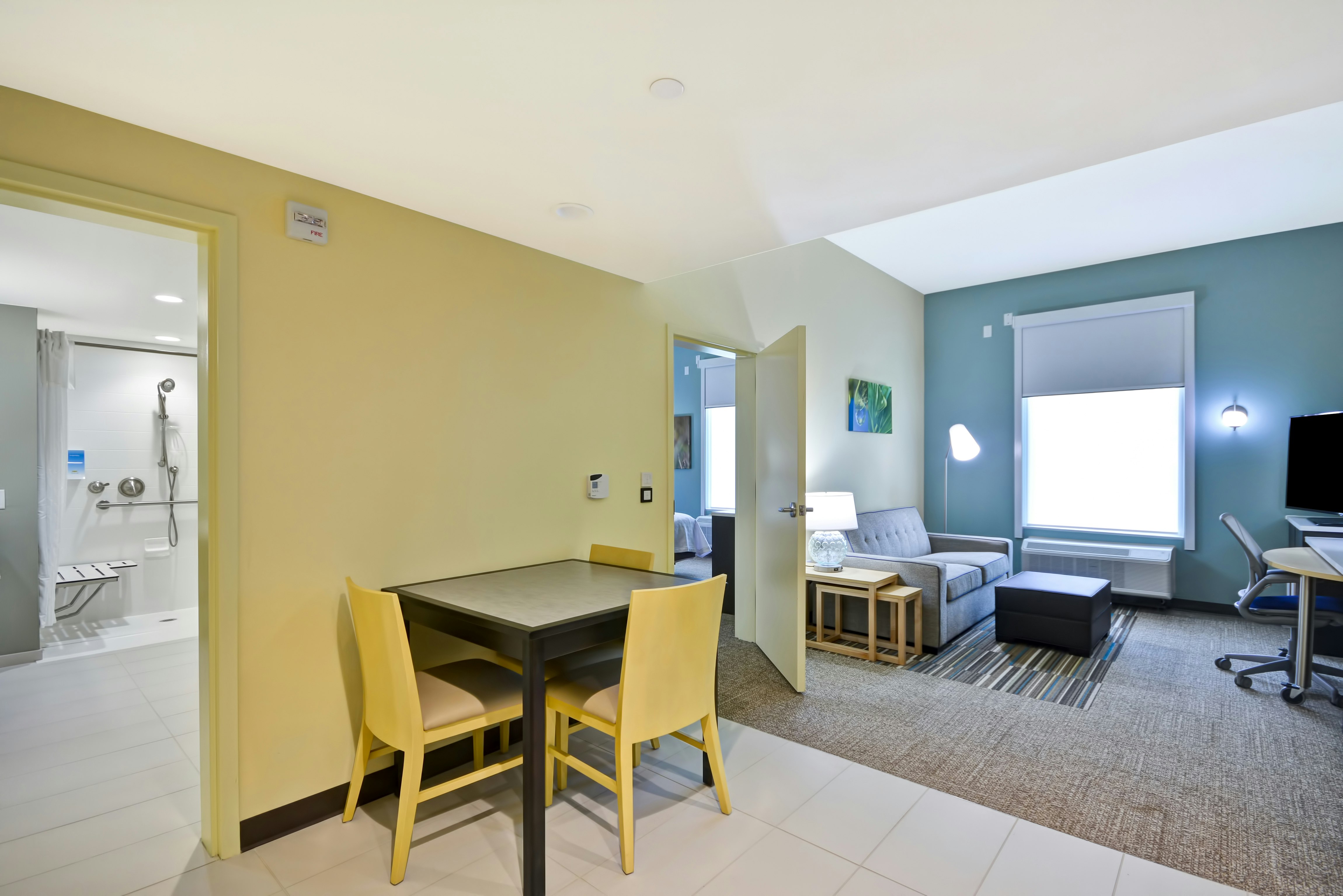 HOME2 SUITES BY HILTON MAUMEE TOLEDO 10/18