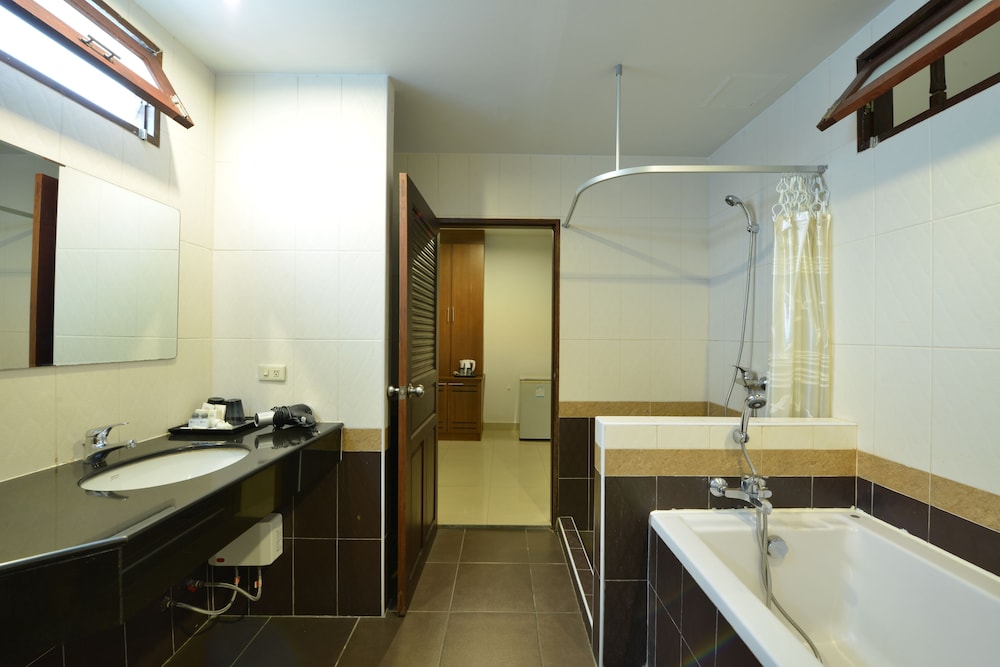 Wongamat Privacy Residence Pattaya 24/72