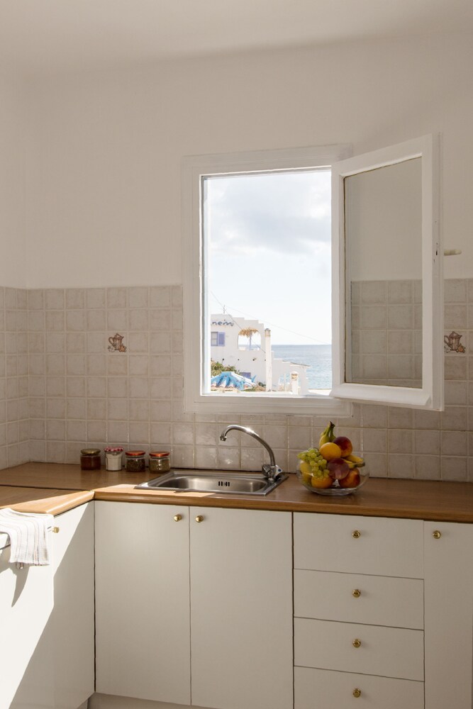 Perigiali Rooms 22/58