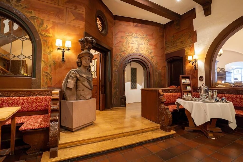 Hotel Zum Ritter St Georg 7/50