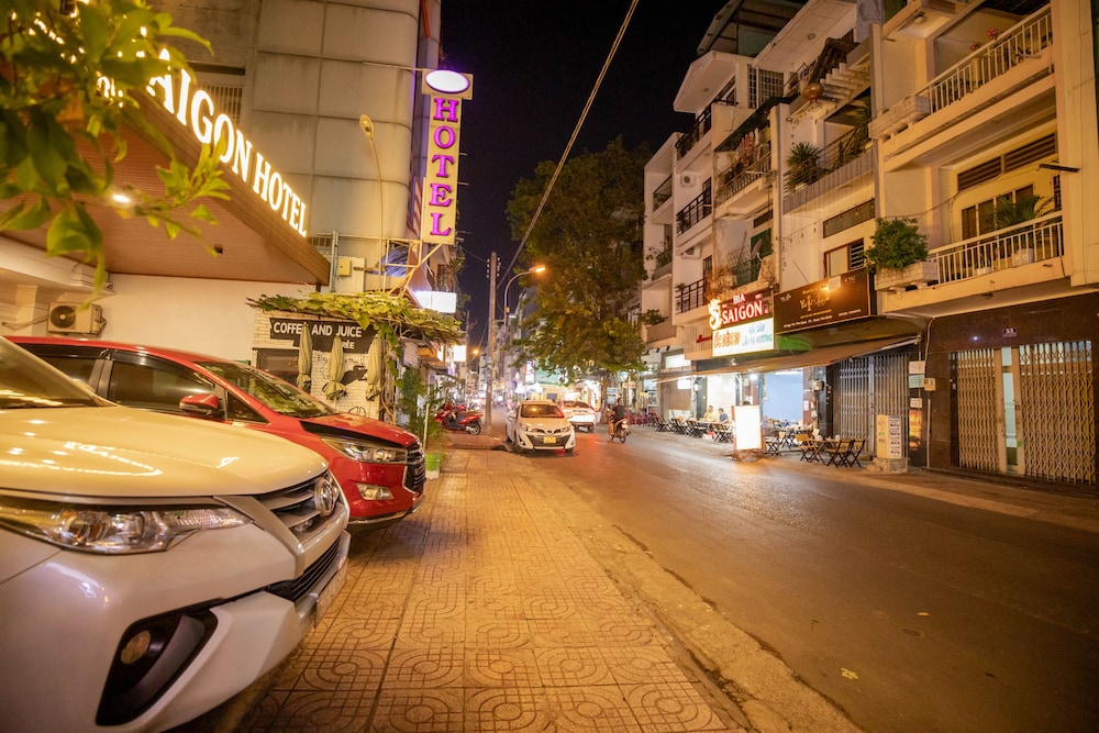 Airport Saigon Hotel 54/62
