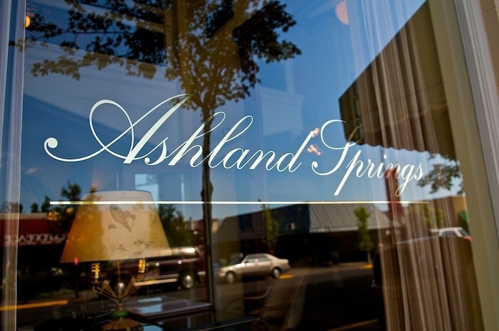 Ashland Springs Hotel 1/62