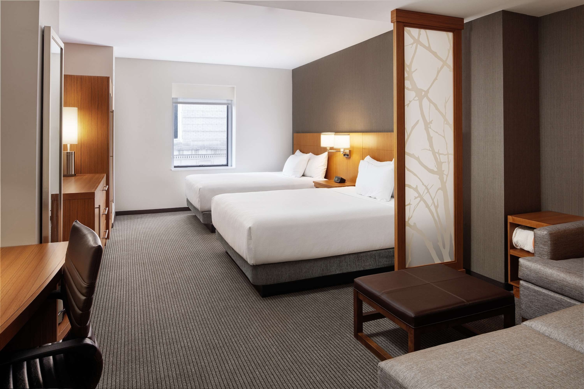 ROOM, 2 QUEEN BEDS, SOFA, ACCESSIBLE