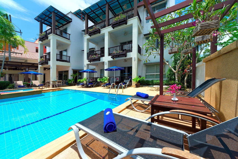 Krabi Apartment Hotel 33/36