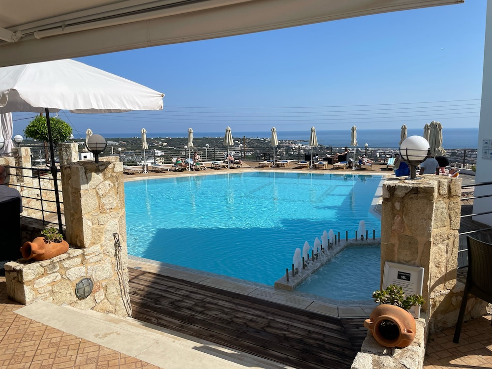 Amazones Village Suites 27/50