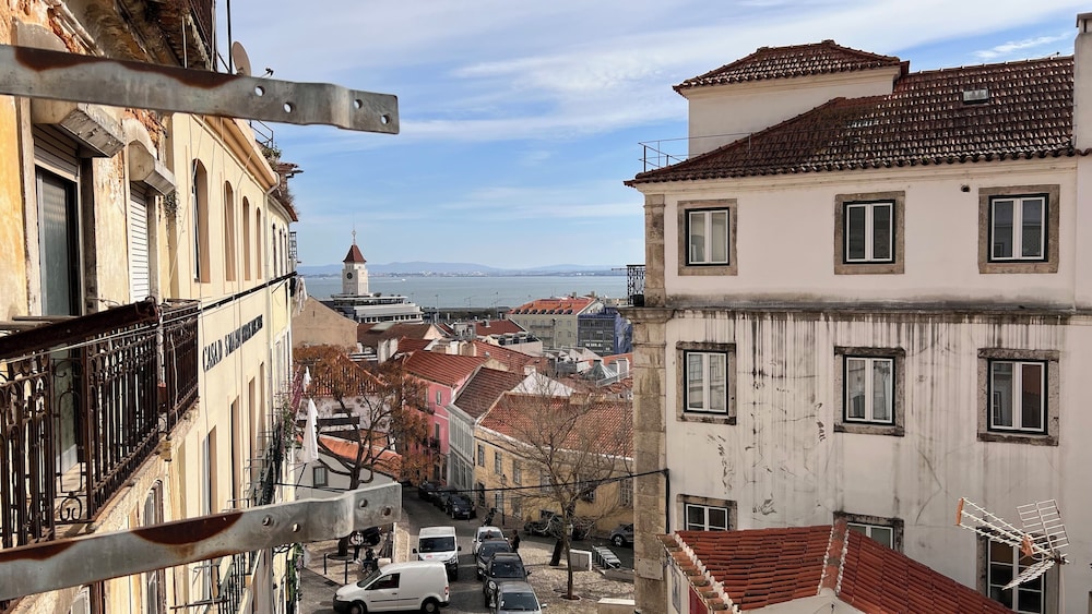 Monte Belvedere Hotel by Shiadu in LISBON