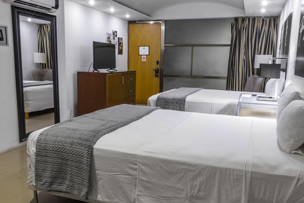Mayafair Design Hotel 10/67