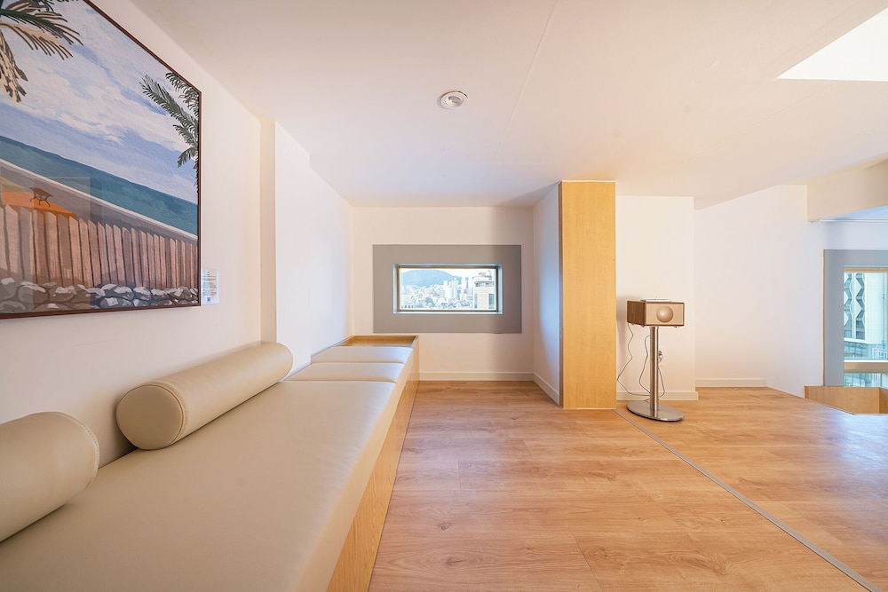 Aank Hotel Hongdae 23/46