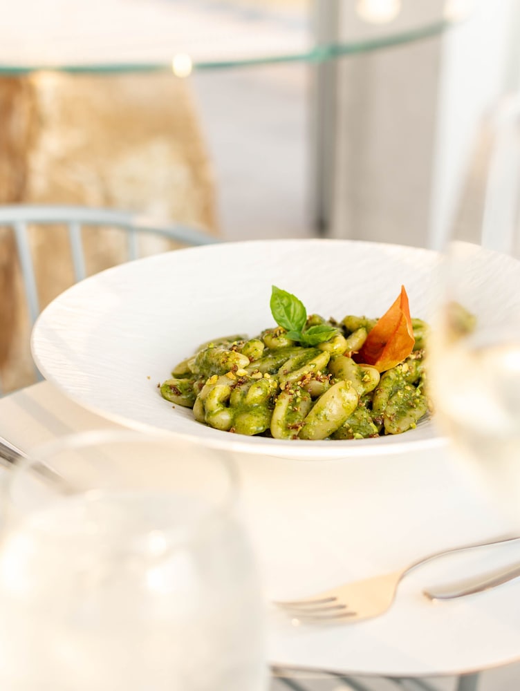 Mykonos Bay Resort and Villas 45/73