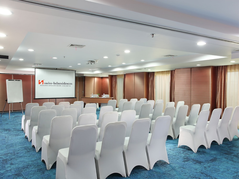 Swiss-Belresidences Rasuna Epicentrum 35/40