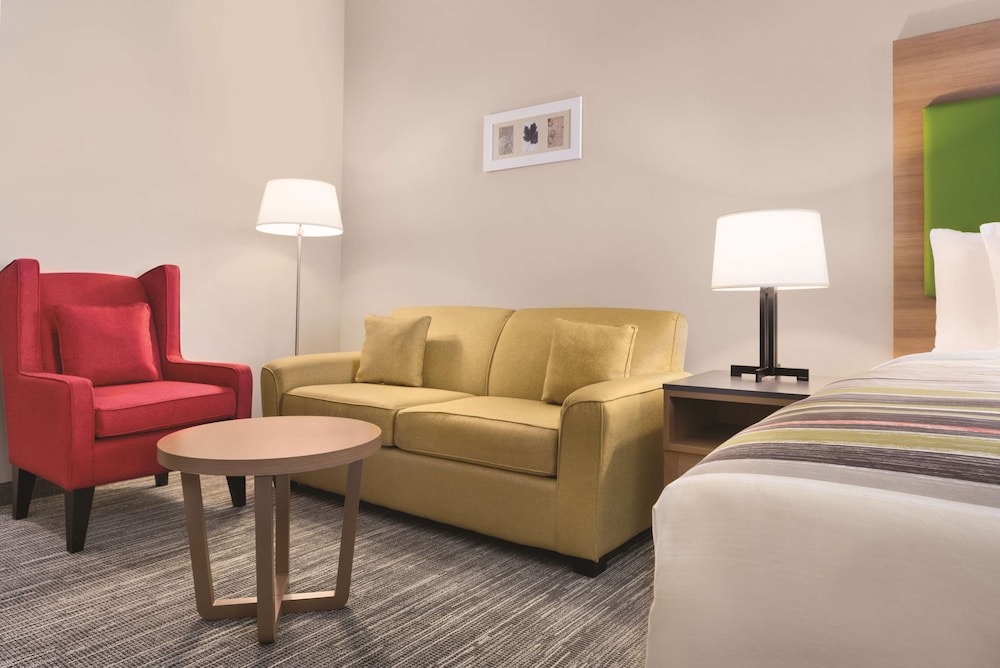 Country Inn & Suites by Radisson, Greensboro, NC 18/26