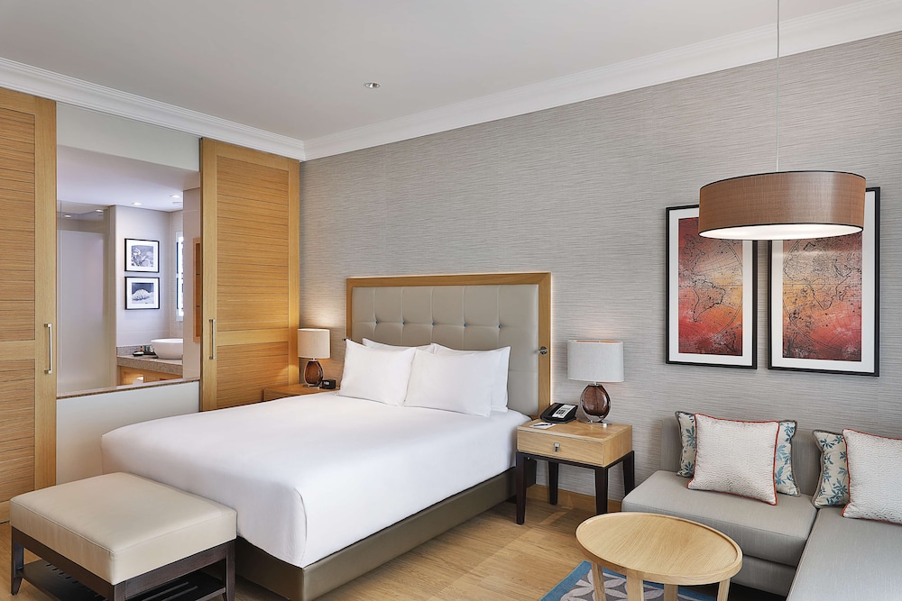 HILTON CABO VERDE SAL RESORT 15/81
