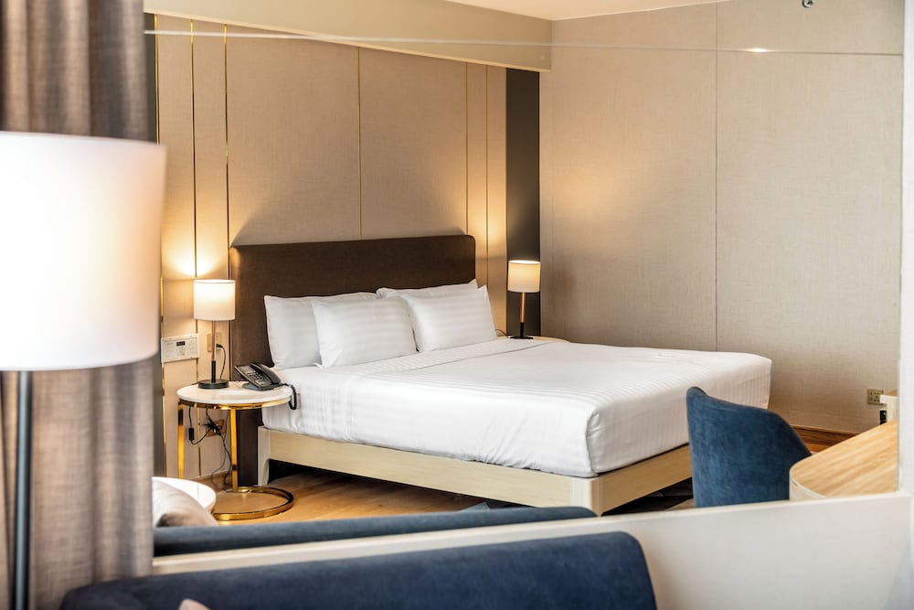 Rembrandt Hotel Bangkok (Sukhumvit Soi 18) photo2