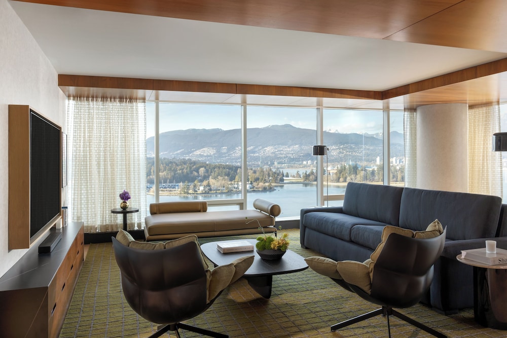 Fairmont Pacific Rim 28/50