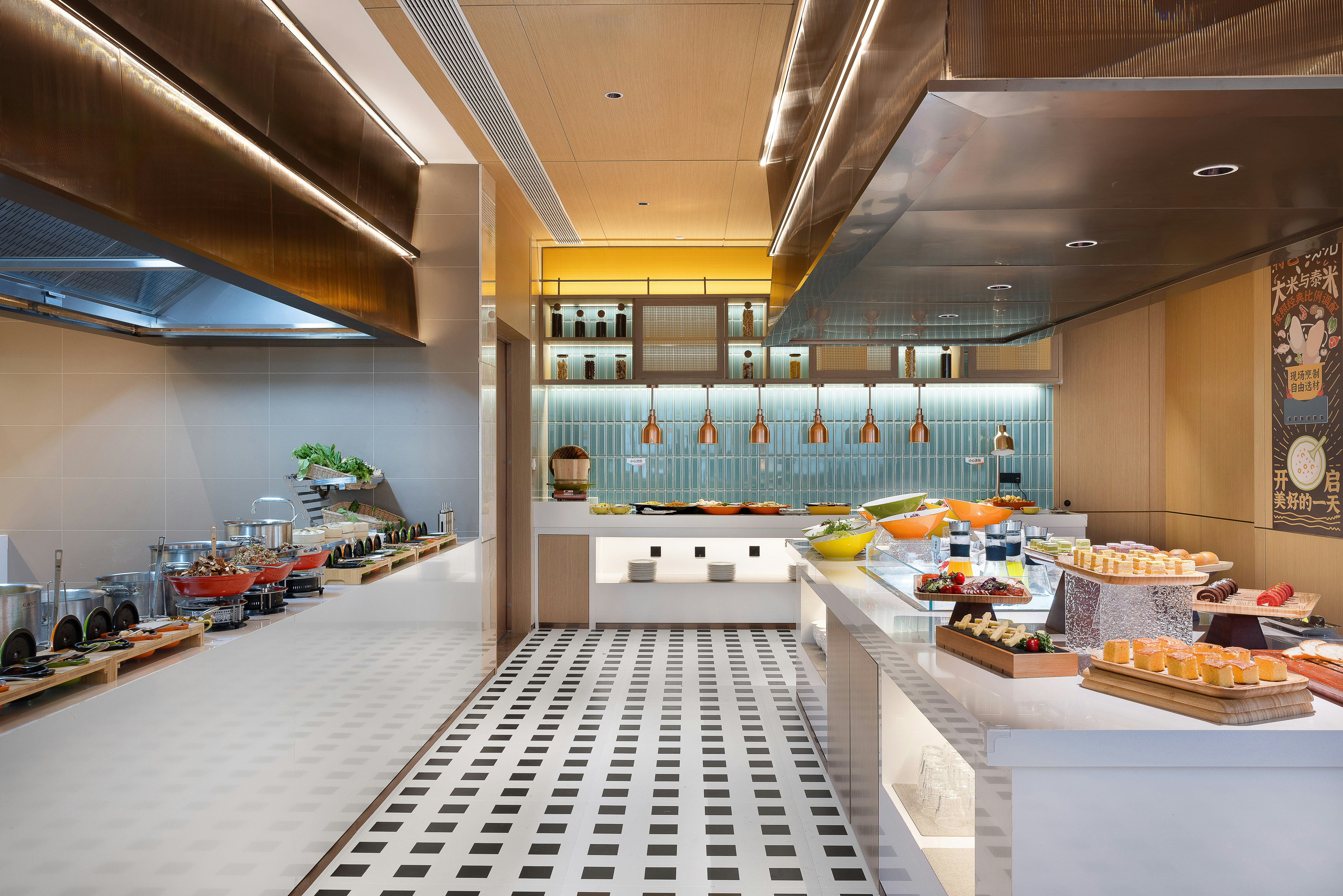 Home2 Suites by Hilton Xingyi Jushan Plaza 36/60