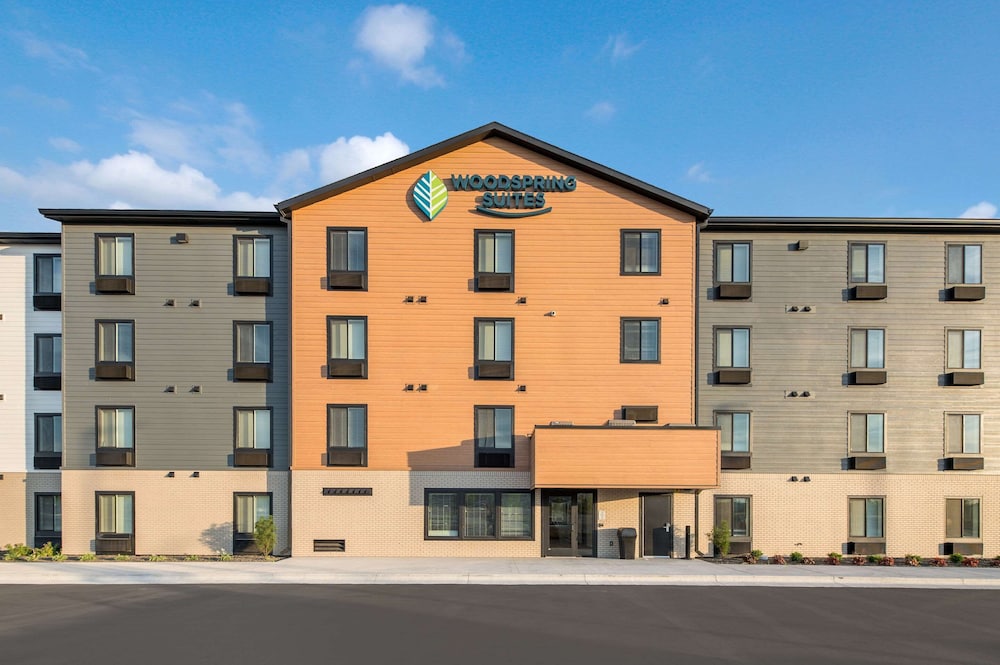 WoodSpring Suites Meridian 2/27