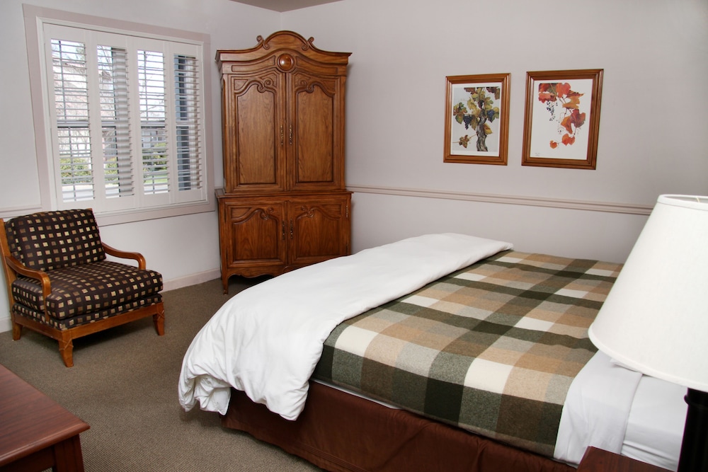 Wine Country Inn 26/43