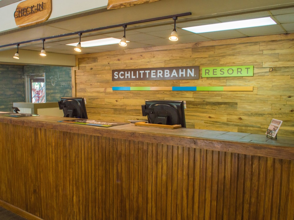 The Resort at Schlitterbahn 9/50