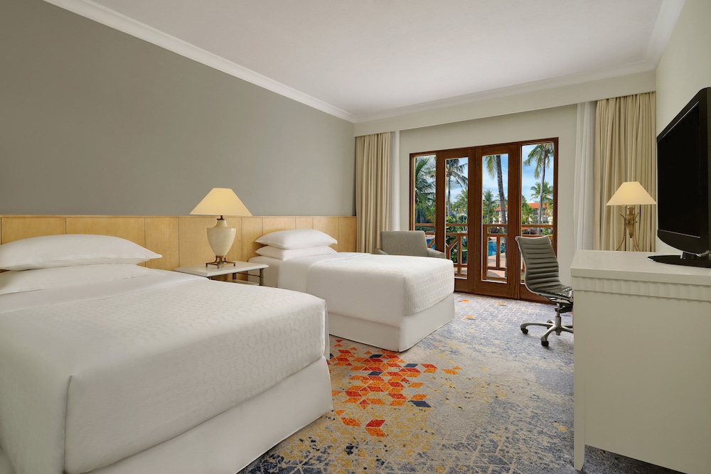 SHL Hotel and Resort 18/77
