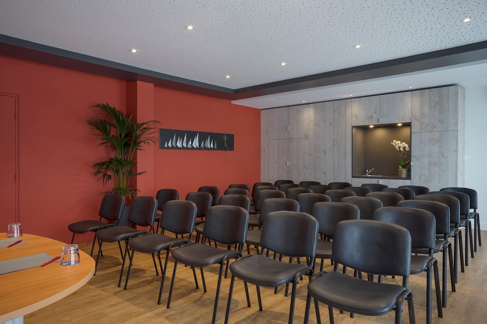 Hotel the Originals Les Sables D Olonne Admiral S Ex Inter Hotel Admirals 36/48