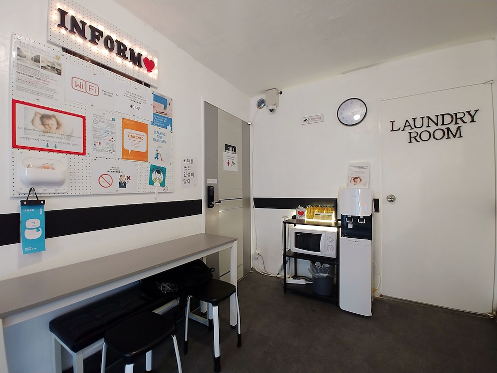 Jun Guest House - Hostel 3/26