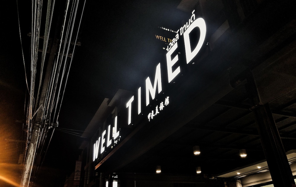 Well Timed Hotel 6/41
