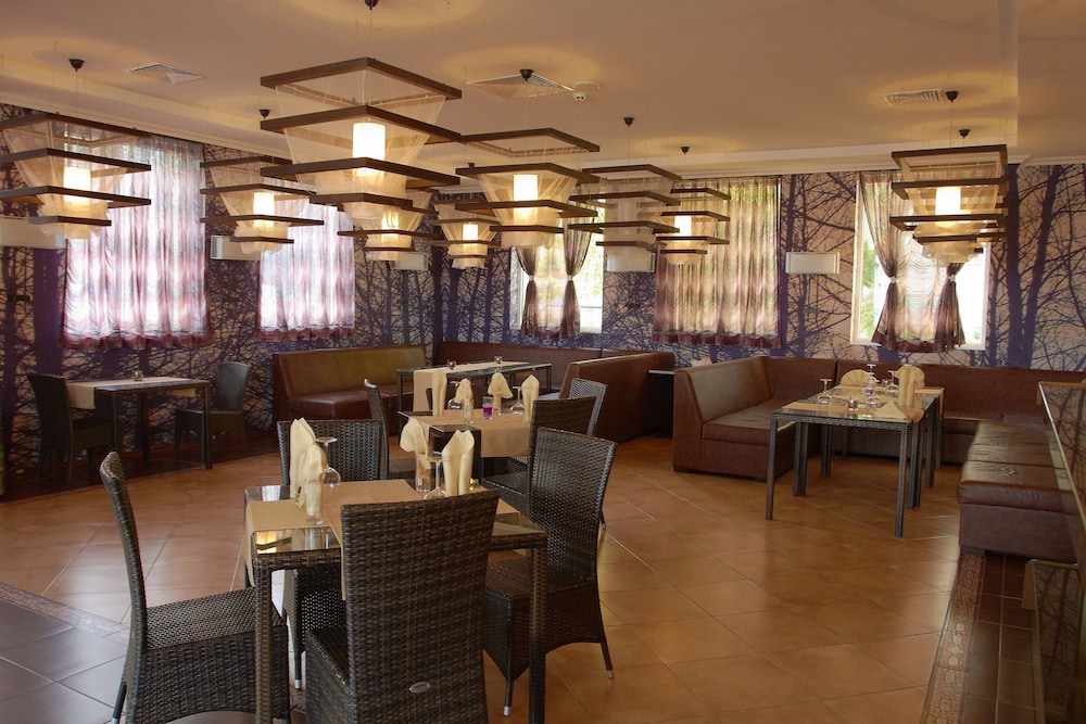 Festa Pomorie Resort 35/50