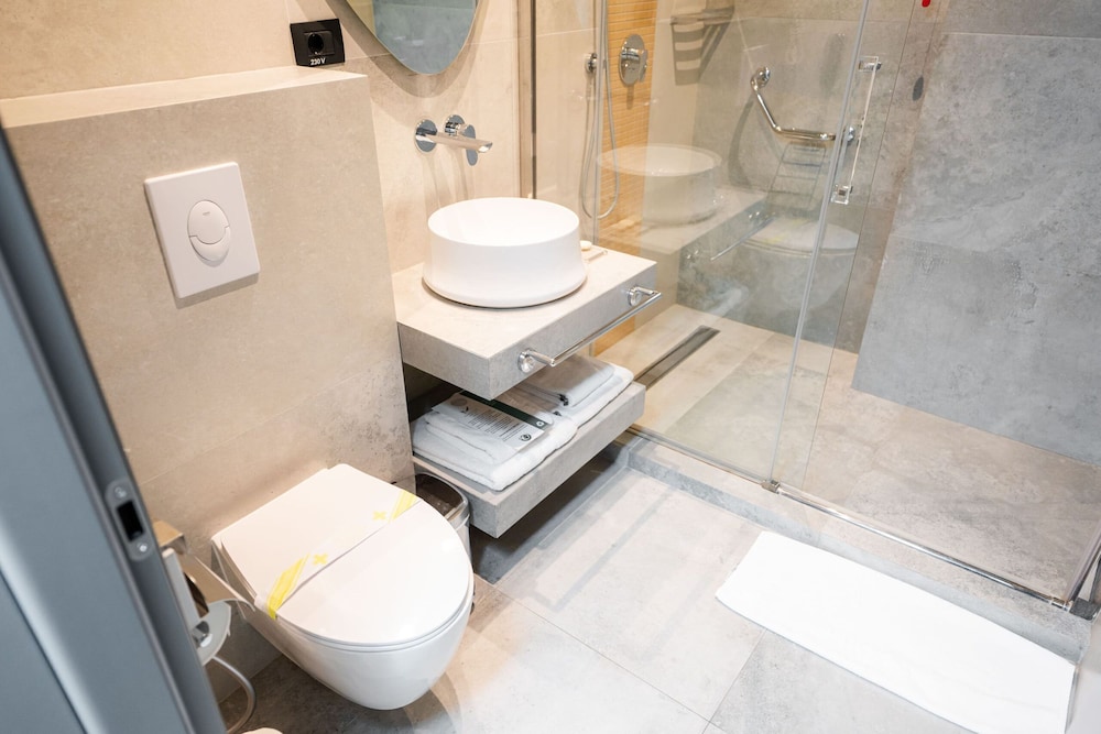 Mandachi Hotel & Spa 50/50