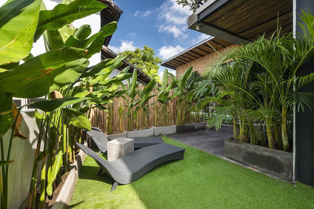 Canggu Dream Studios and Villas 38/48