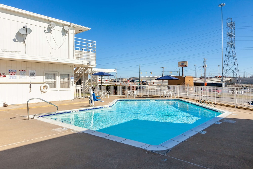 Motel6 Fort Worth, TX - Stockyards 26/29