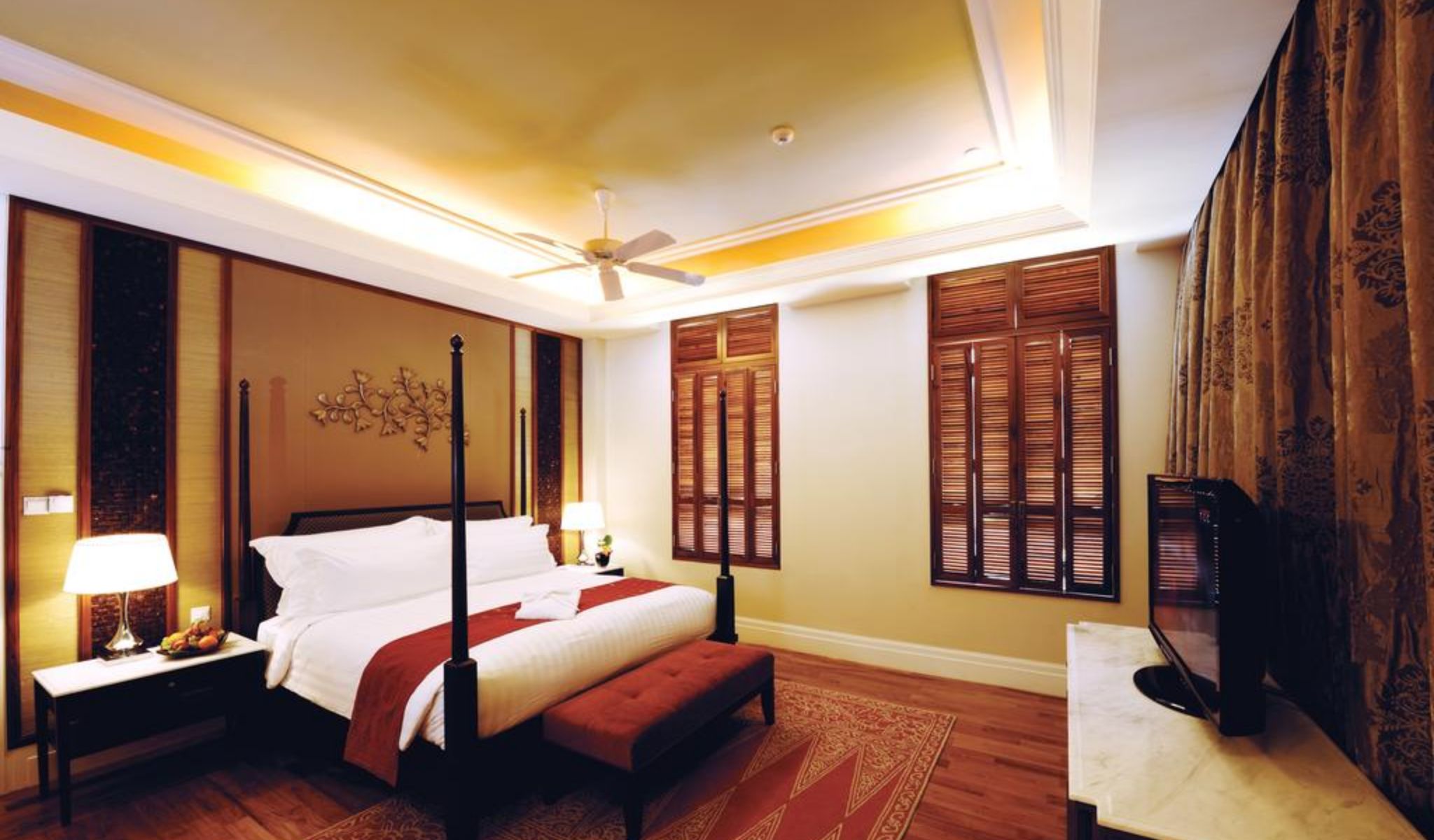 COUNTESS SEA VIEW SUITE