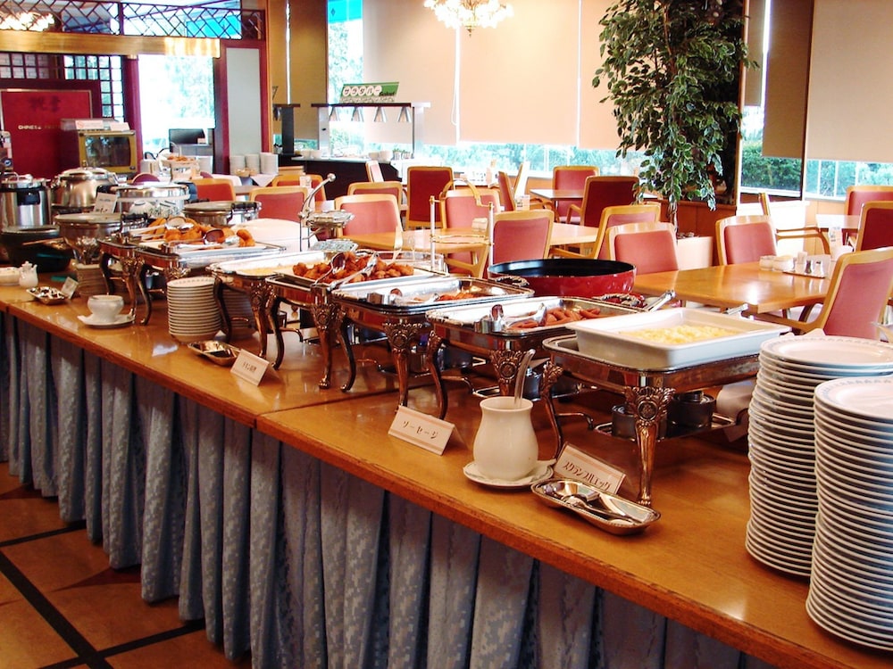 Hotel Grand Terrace Chitose 65/73