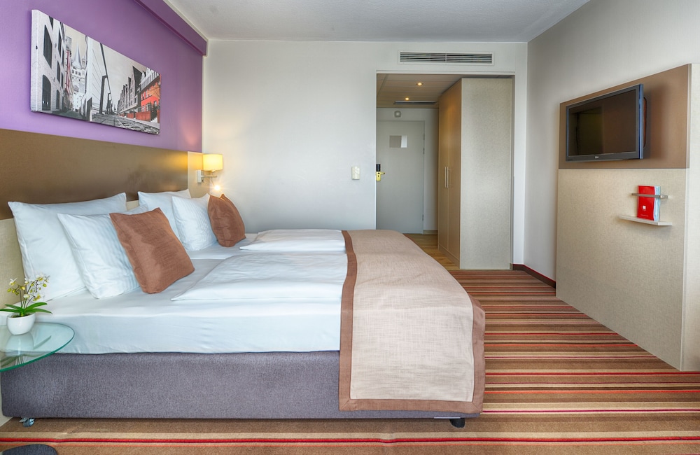 Leonardo Hotel Koln 22/77