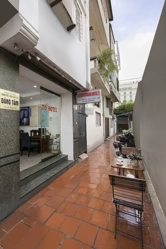 Little Hanoi Hotel 1/53