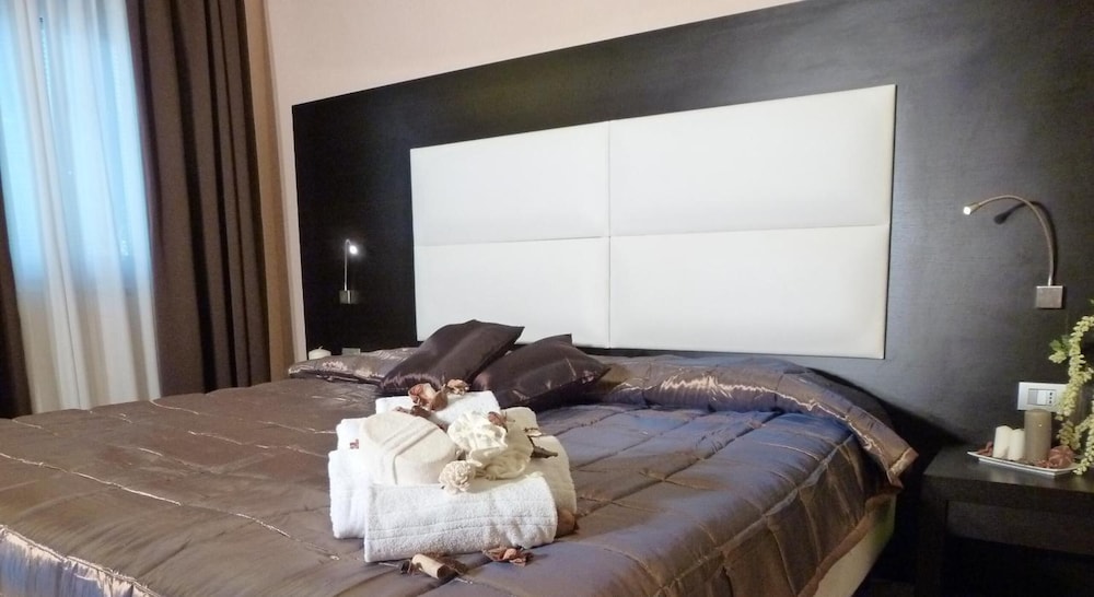 Hotel Euro House Suites 10/49