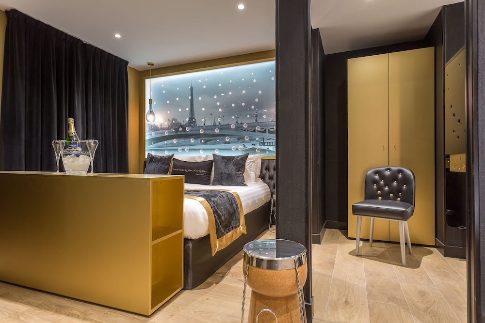 Les Bulles de Paris Hotel 48/64