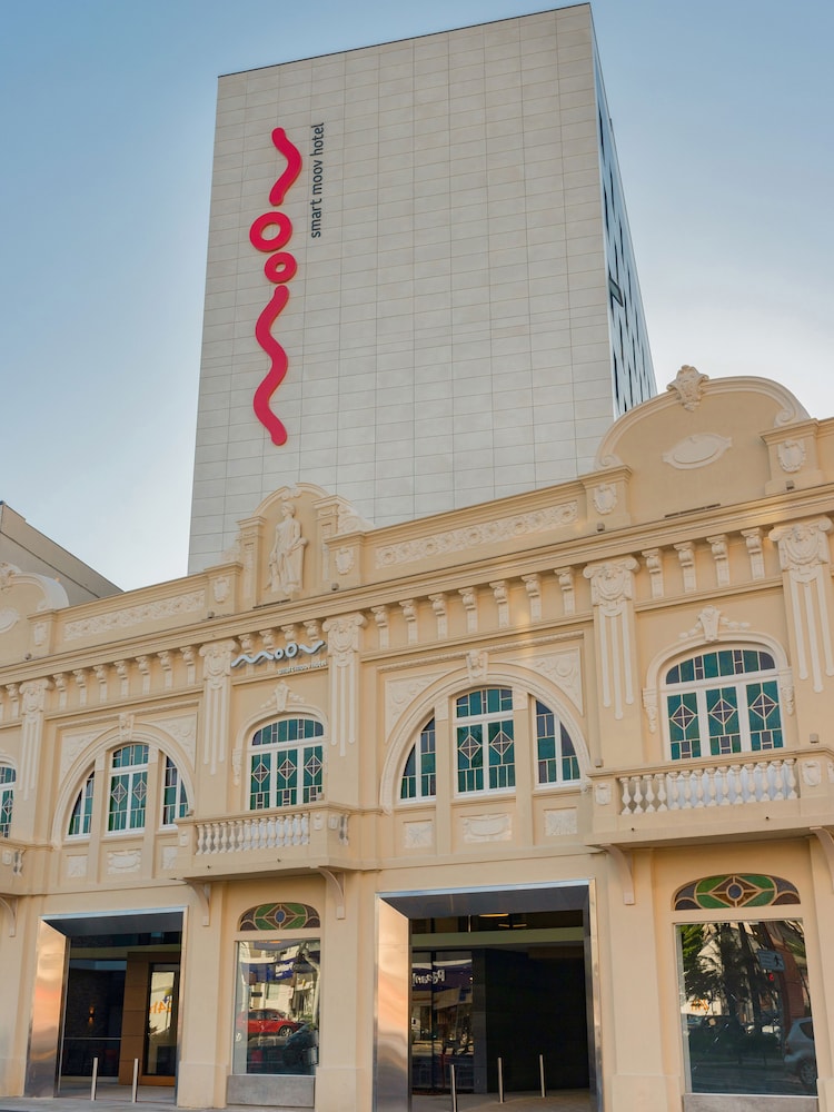 Hotel Moov Porto Alegre 1/31