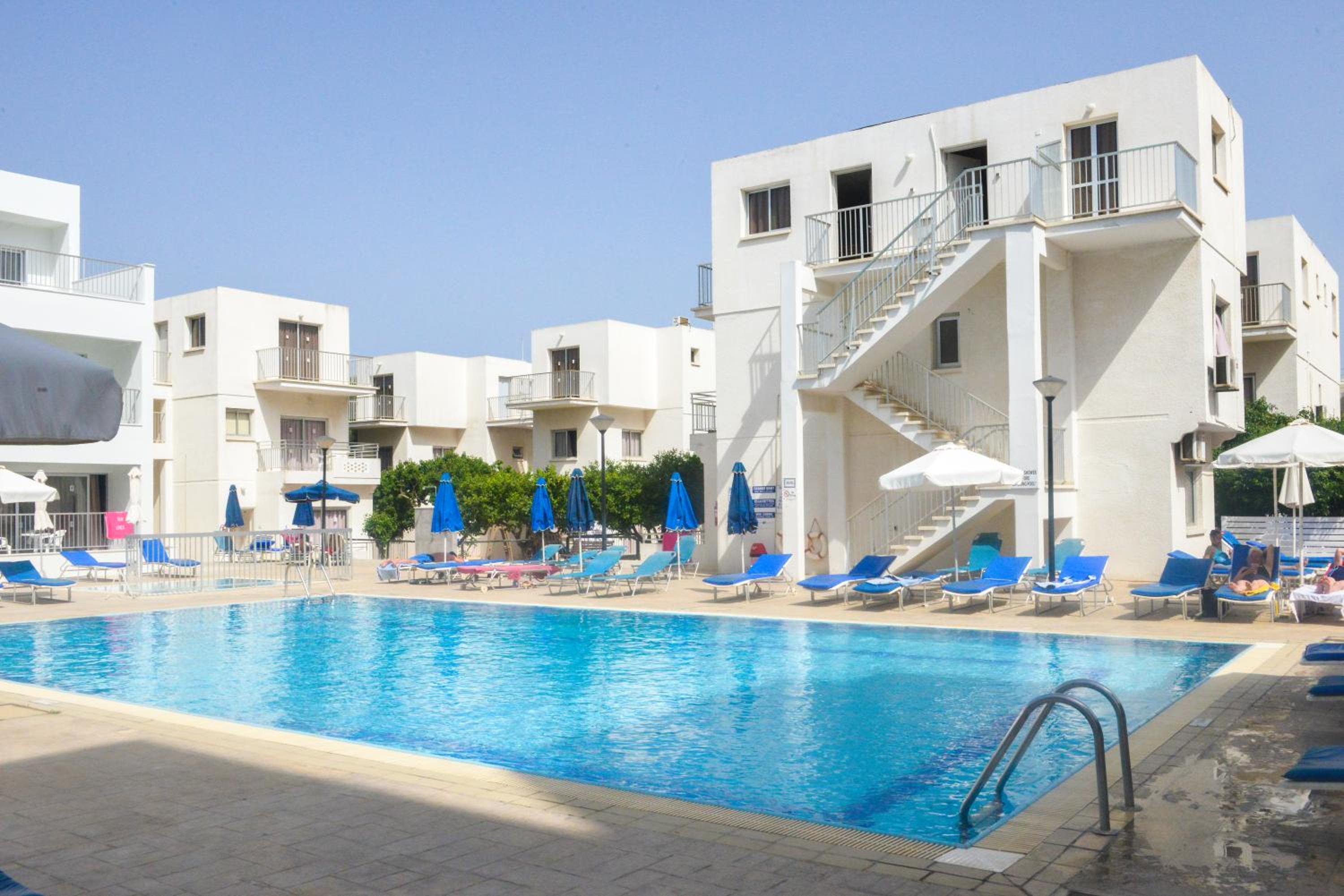 Sweet Memories Hotel Apartments 40/50