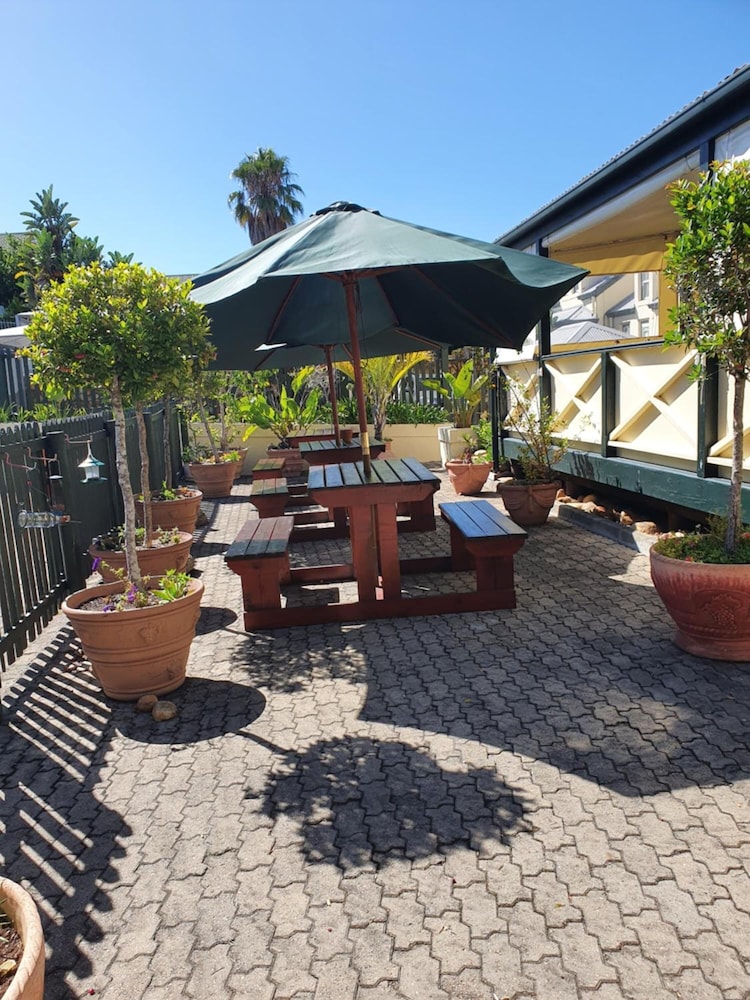 Knysna Wayside Inn 1/49