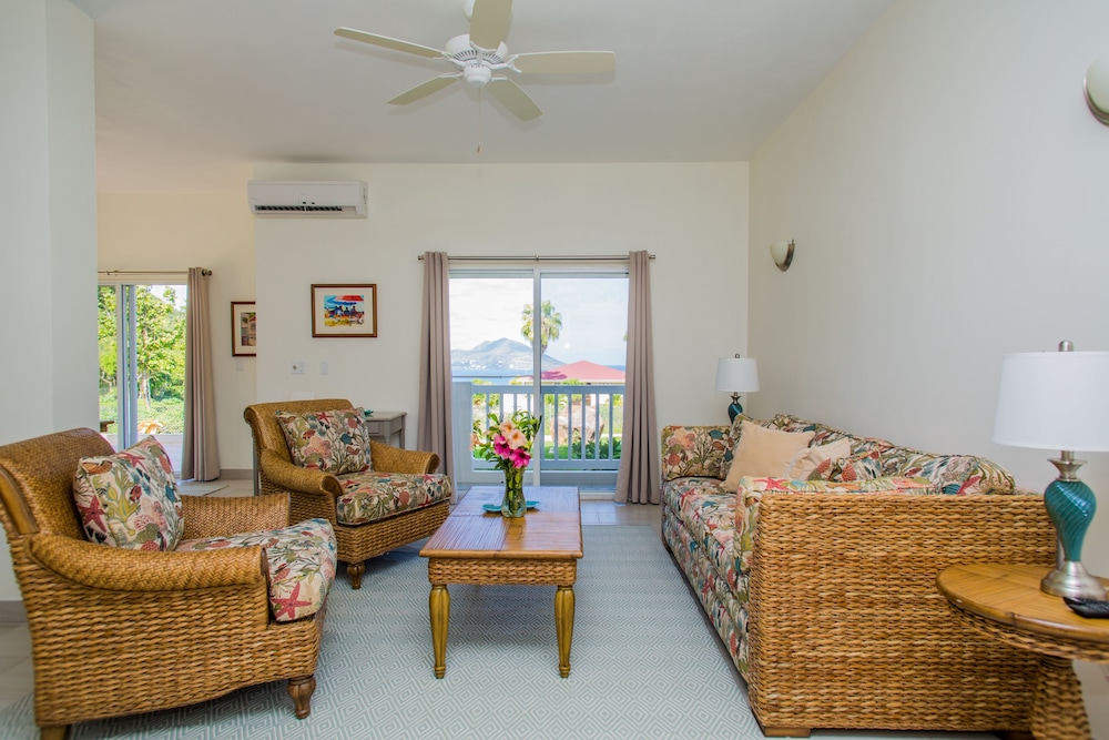 Mount Nevis Hotel and Beach Club 52/72