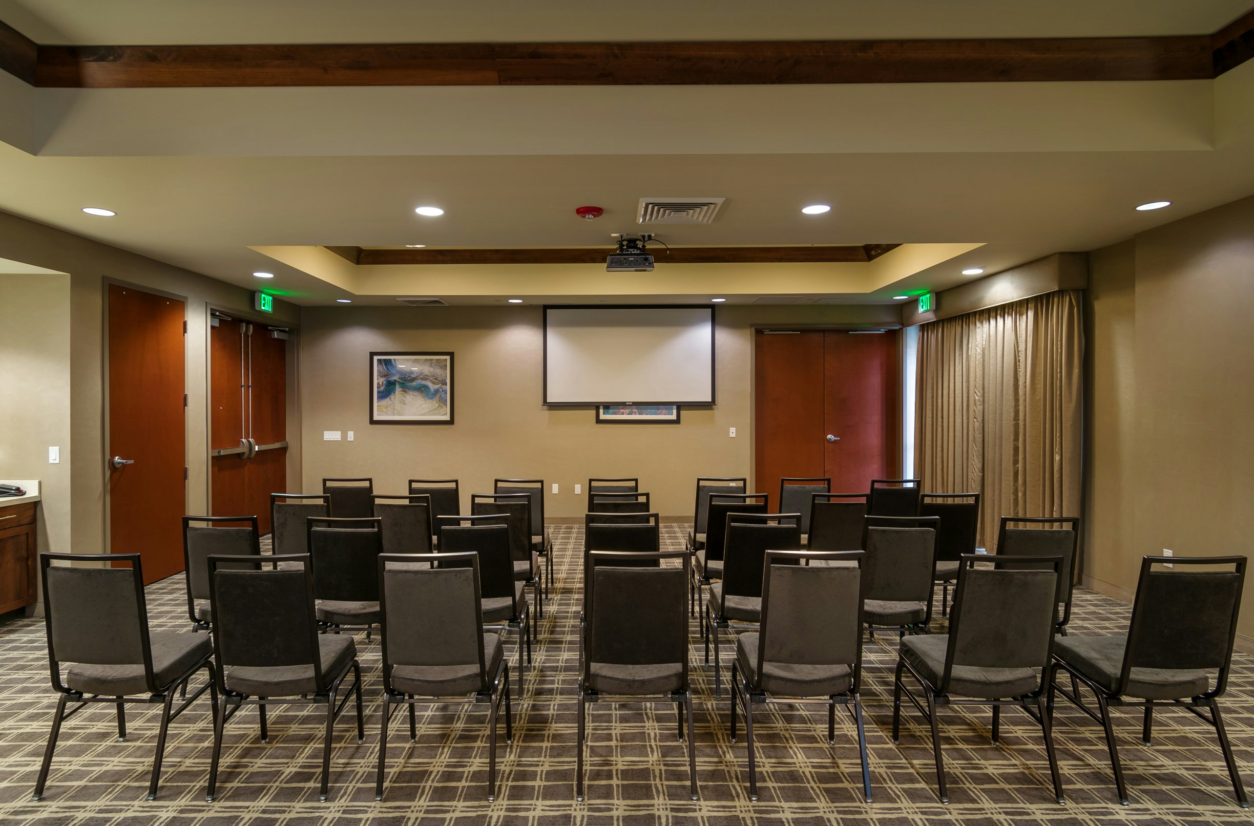 Hampton Inn Suites Portland Vancouver 37/49