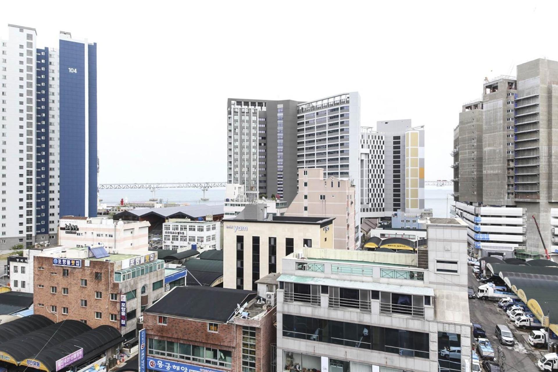 Star Hotel 71/72