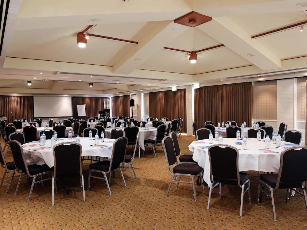Novotel Swan Valley Vines Resort 48/61