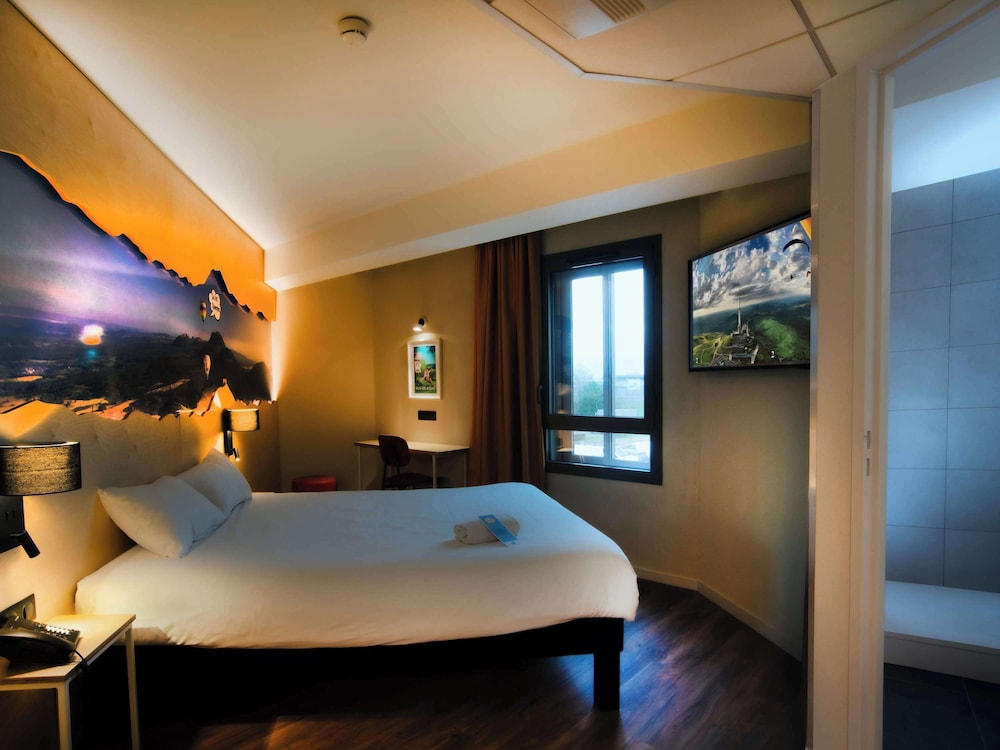 ibis Styles Clermont Ferrand Le Brezet Aeroport 17/69