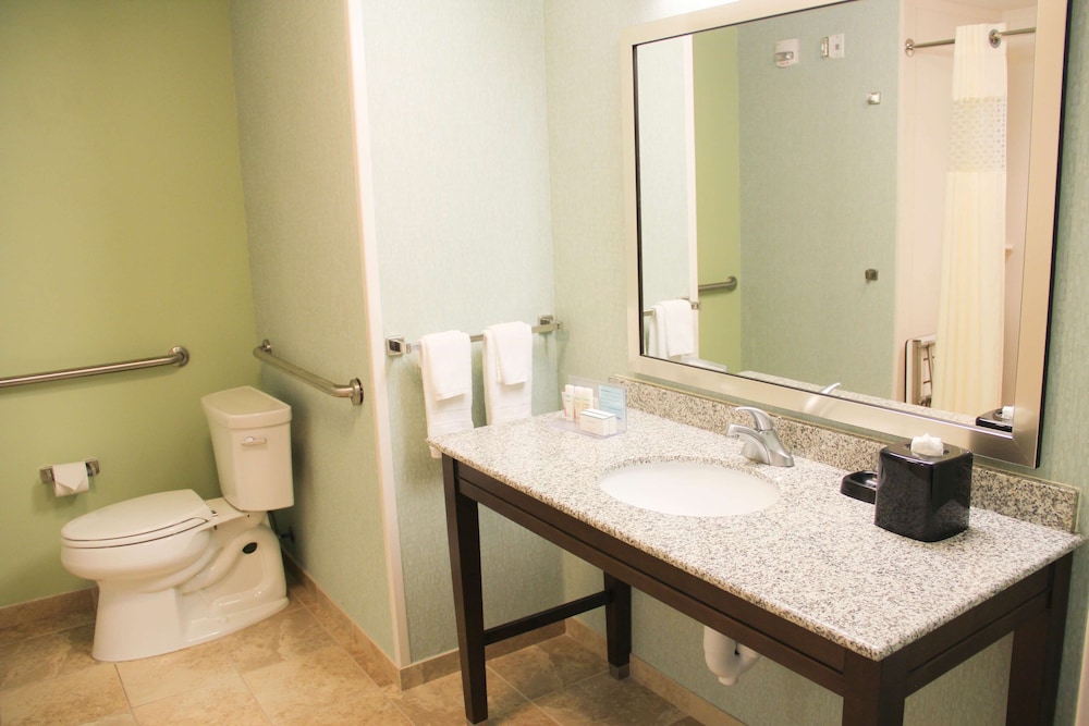 Hampton Inn & Suites Destin 23/69